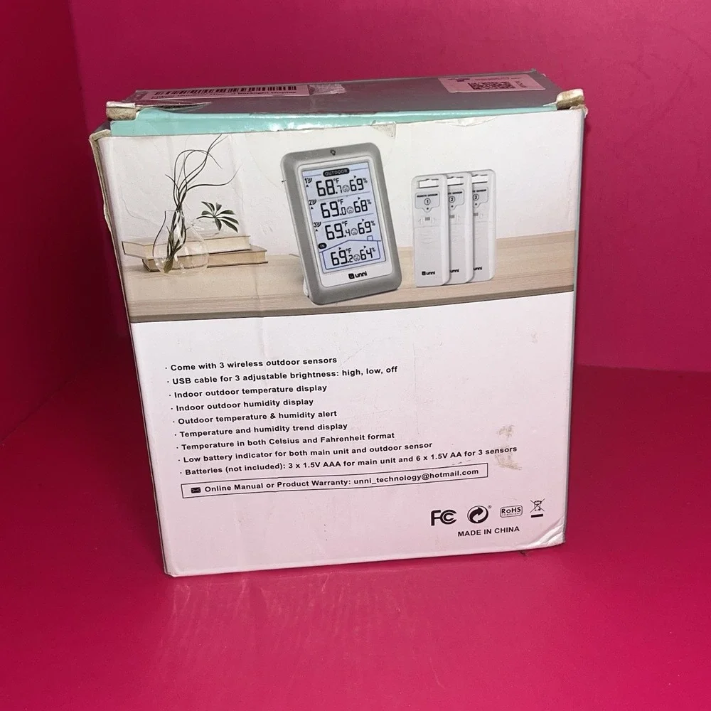 New Open Box Unni Indoor Outdoor Thermometer with 3 Sensors UN0582 Thermostat